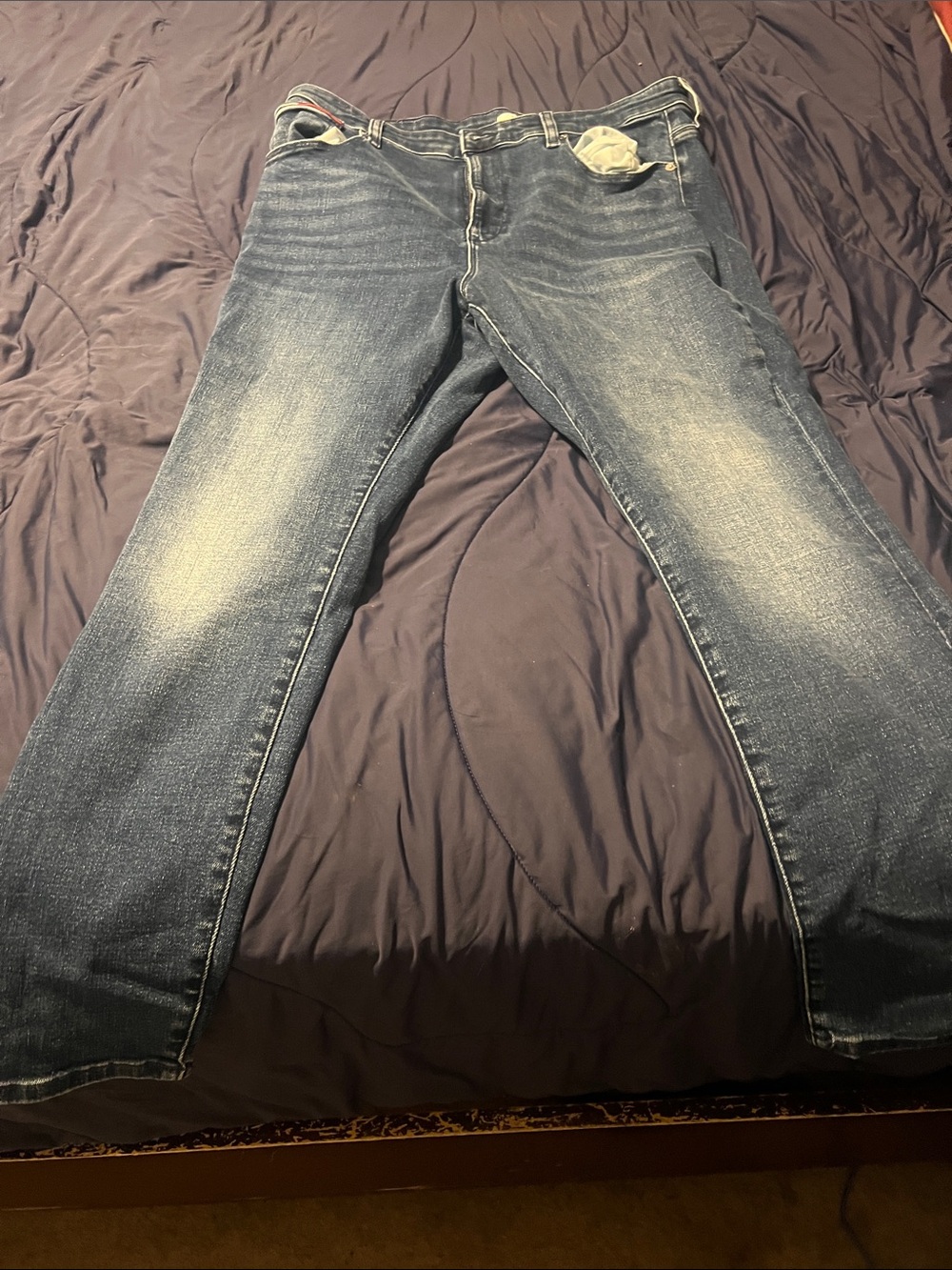Tommy Hilfiger Faded Blue Straight Leg Jeans